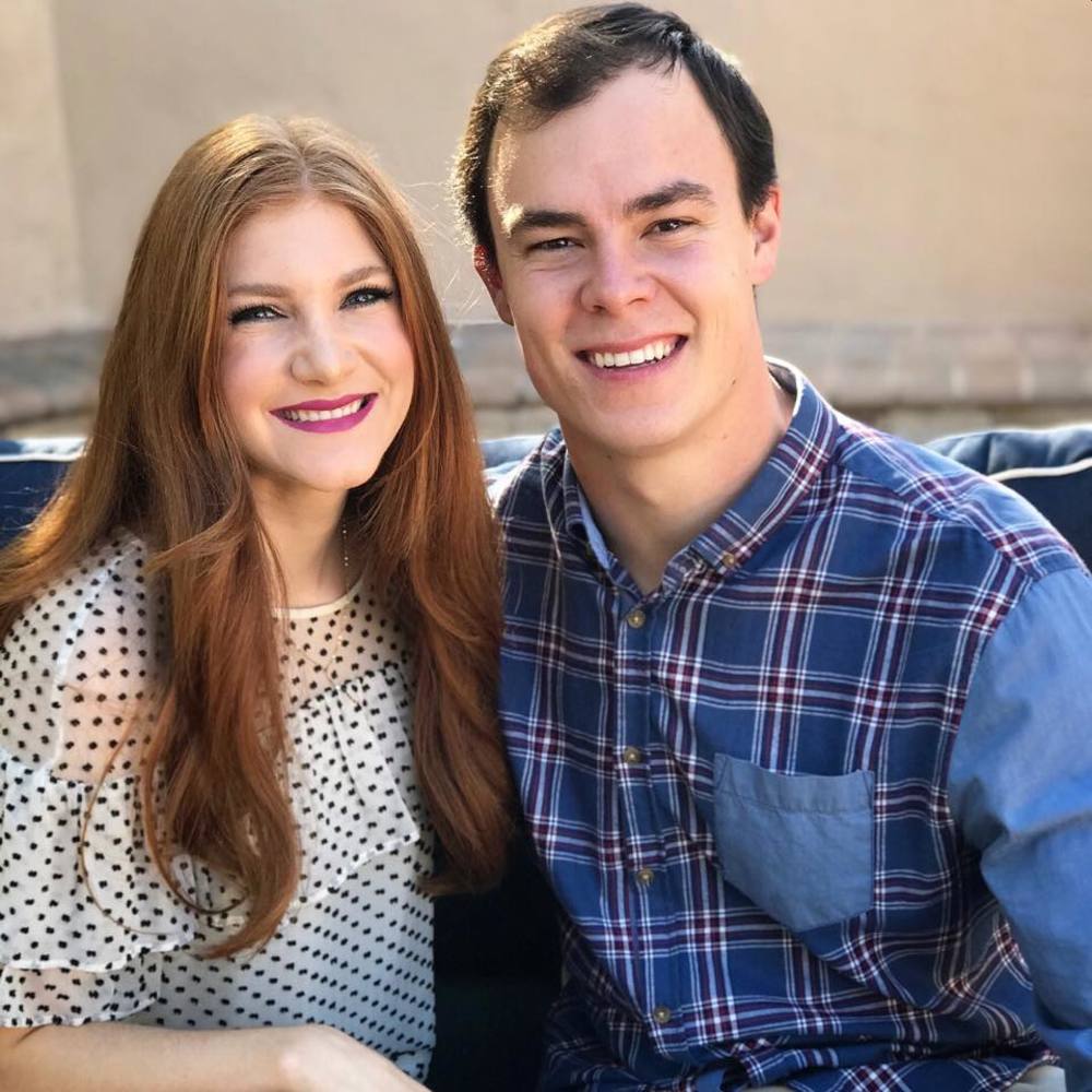 Meet your Posher, Caitlin